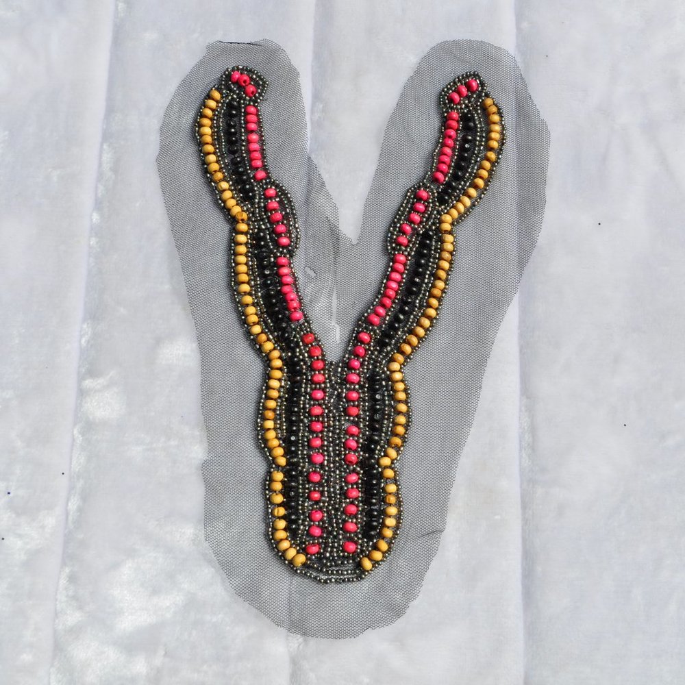 Vintage Trims 6Pcs for $10 Vintage Trims embroidered and beaded Applique tops